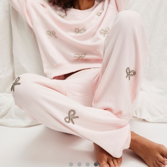 LoveShackFancy Pants - LoveShackFancy Lillia Embellished Ribbon Sweatpants in Icicle Pink Size Medium